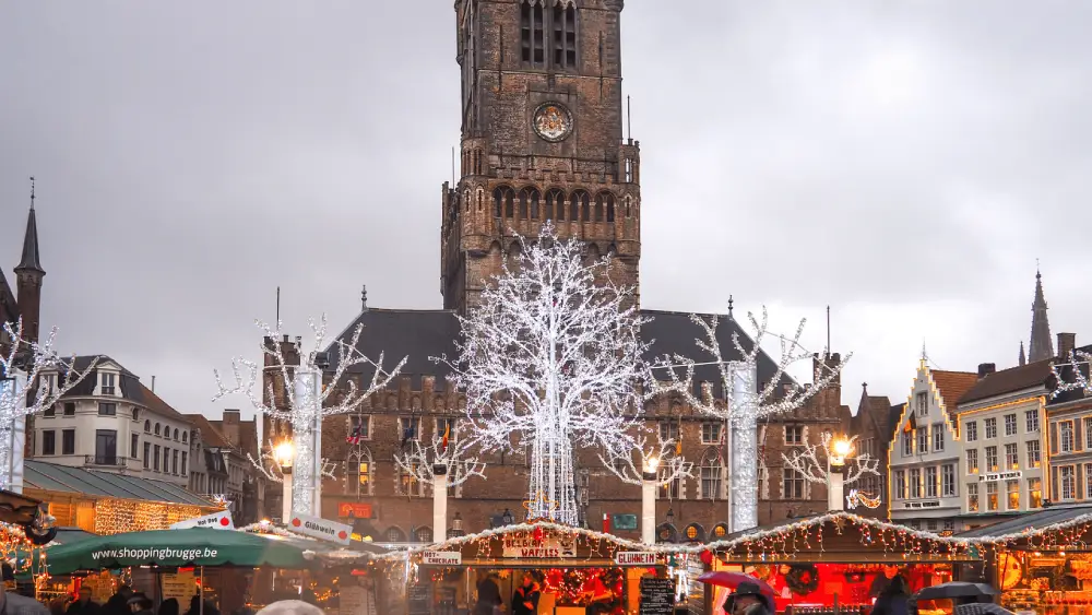 Mercado navideño Brujas